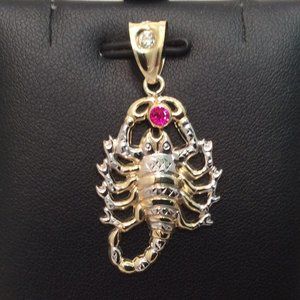 10K  Yellow Real Gold RED CZ Scorpion Pendant 2.5gr